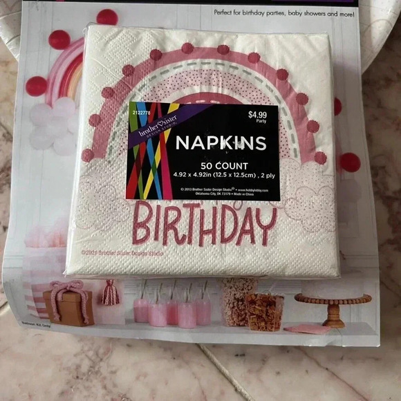 240pcs Birthday Pink Rainbow & Hearts Party Tableware & Balloon Kit Set - Picture 5 of 5